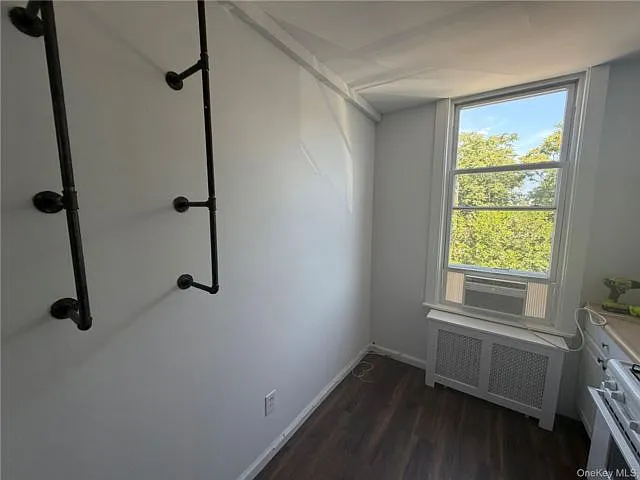 1 bed, 1.0 bath, 850 sqft, $2,250 — Photo 4