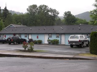 100 Corduroy Rd APT 4, Kelso, WA 98626