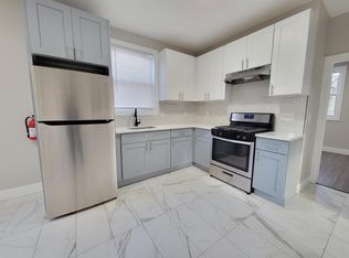 494 S 18th St #4E, Newark, NJ 07103