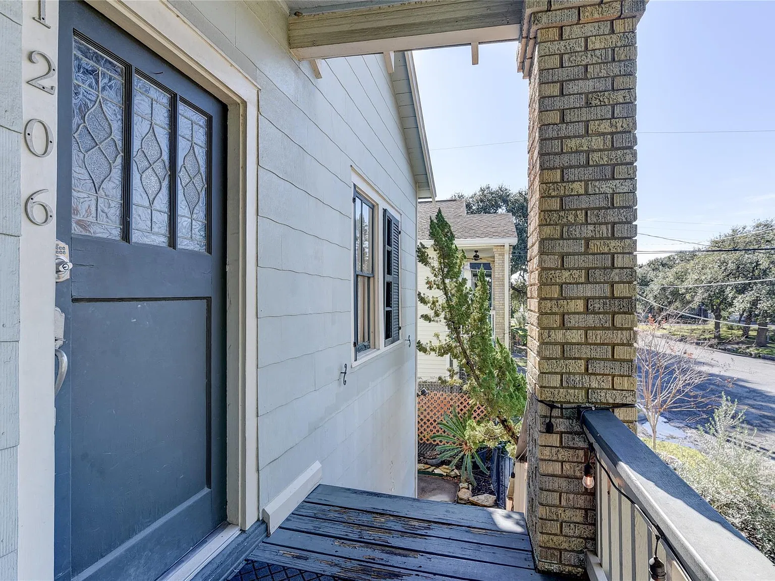 2 bed, 1.0 bath, 960 sqft, $1,425 — Photo 4