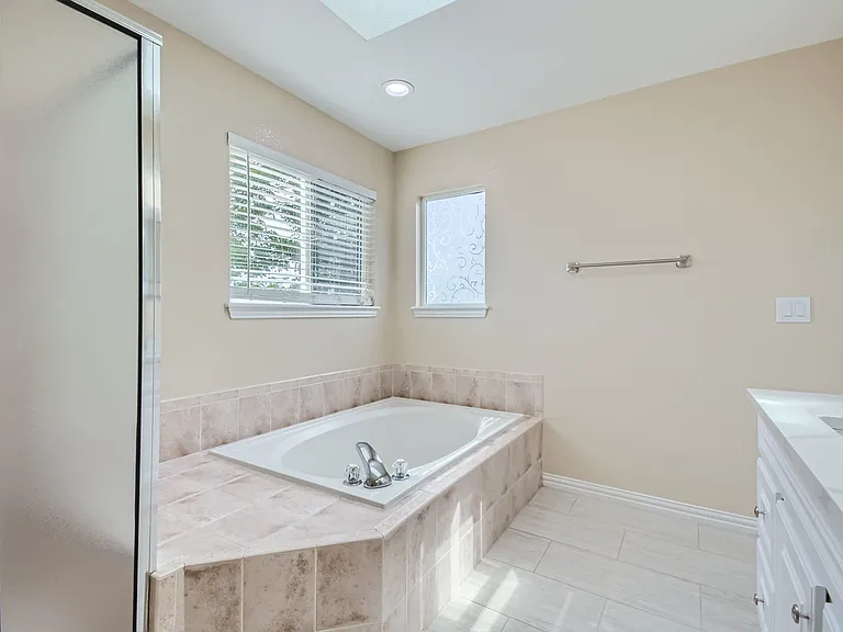 2865 S Tower Way — Photo 20