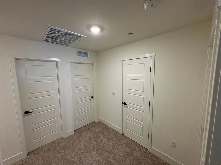 4005 W Babcock Ave — Photo 36