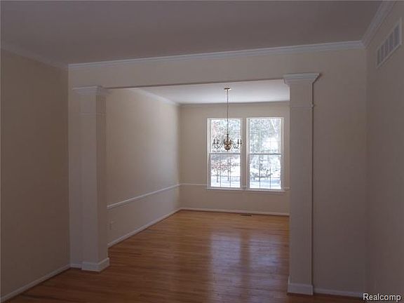 2nd image of 8280 Parkside Dr