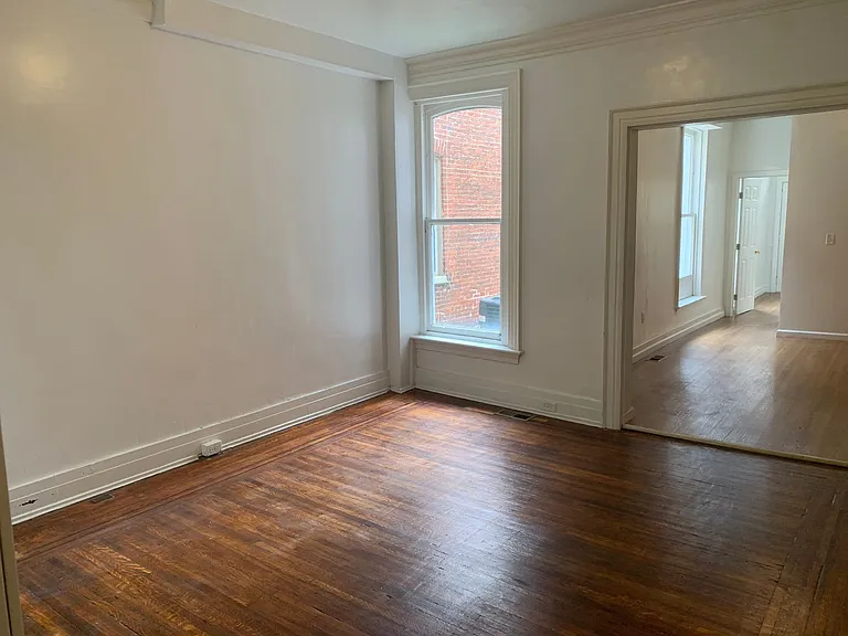 154 Lafayette St #1 — Photo 5