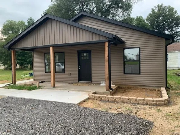 442 E North St, Benton, MO 63736