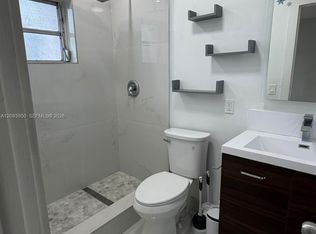 1330 W 54th St APT 310C, Hialeah, FL 33012