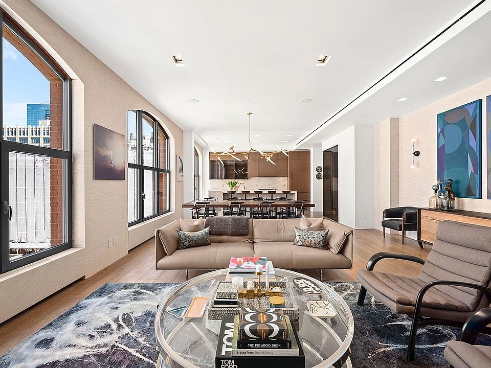 1st image of 415 Washington St APT 6C