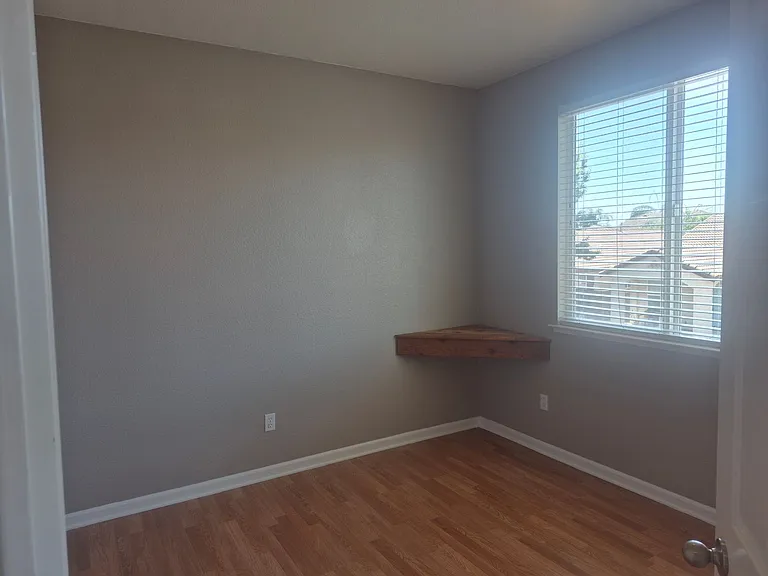 5040 Kankakee Dr — Photo 19