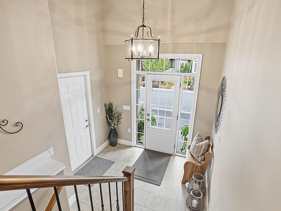 3rd image of 17 Lockside Dr #50