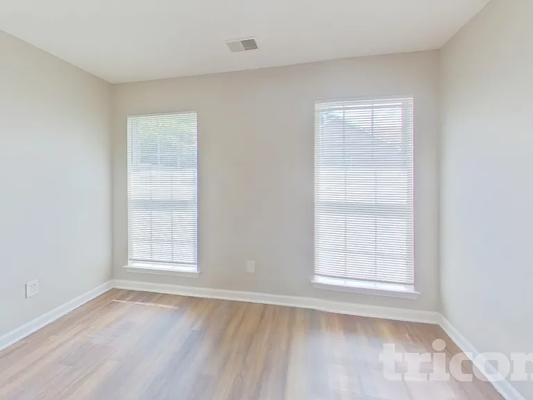 2 Beagle Ct — Photo 6