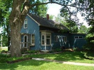 5 Washington St, Seville, OH 44273