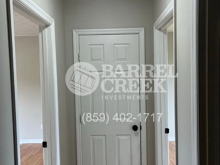 121B Highland Ct — Photo 8