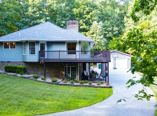 300 Deer Run Ln, Morehead, KY 40351