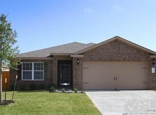 3830 Southern Fld, San Antonio, TX 78222