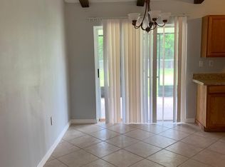 656 NW Riverside Dr, Pt Saint Lucie, FL 34983