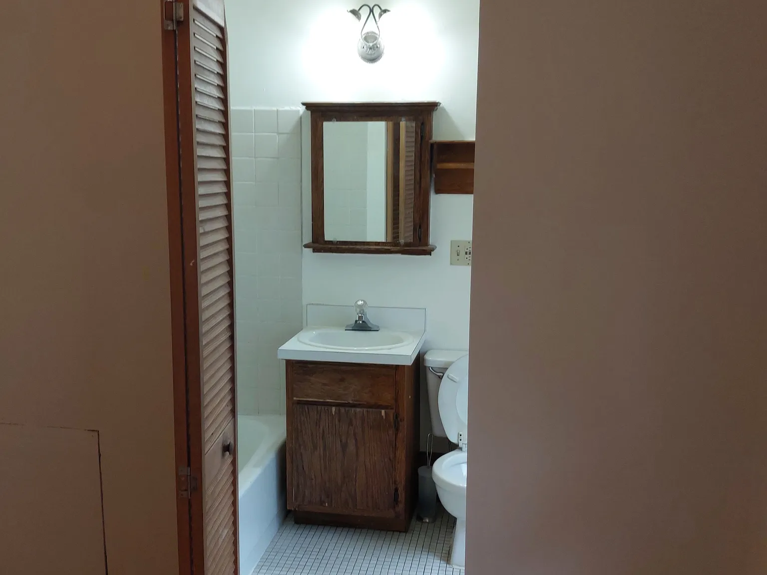 1-Bedroom Apartment Minneapolis — Photo 4