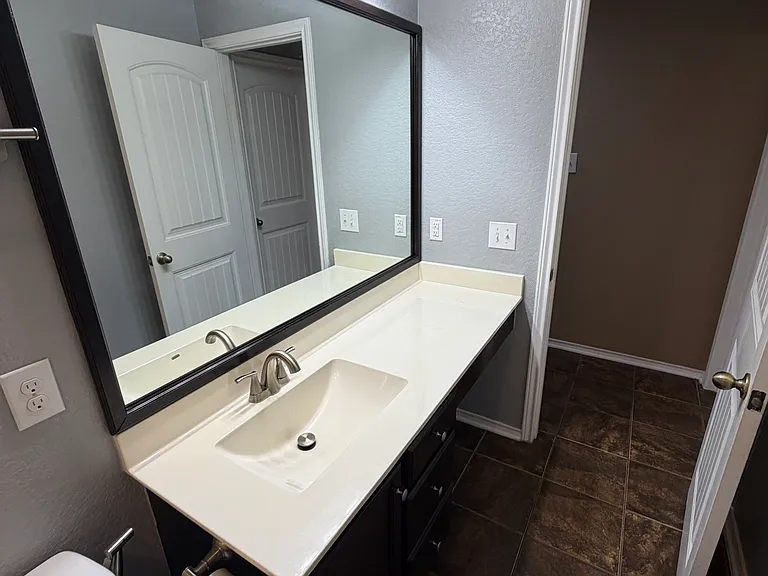 1484 Astor Crk — Photo 9