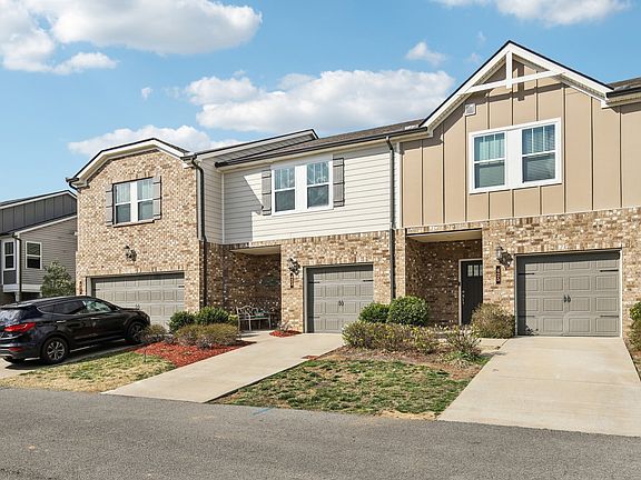2nd image of 423 Palmetto Dr