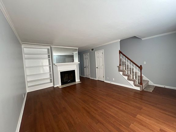 4th image of 219 Hickory Forge Dr