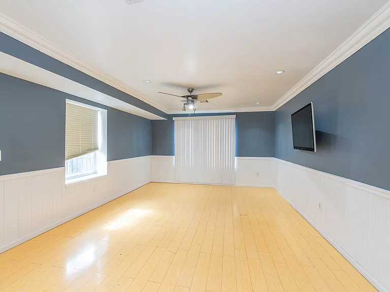 279 Orange St #1 — Photo 5