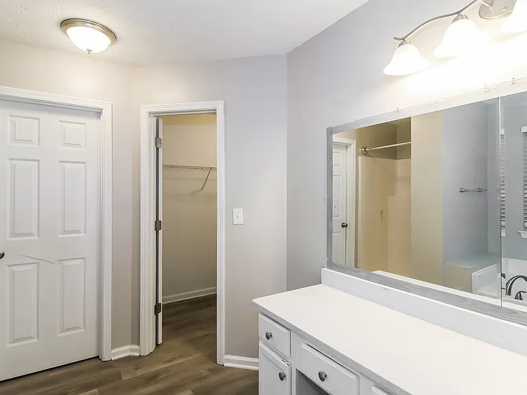 2530 Walter Way — Photo 10
