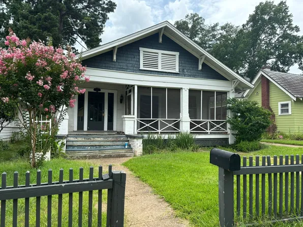425 Atkins Ave, Shreveport, LA 71104