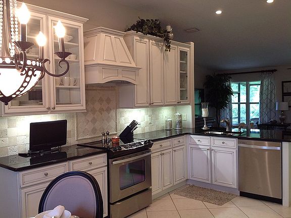 4th image of 6032 Whispering Trees Ln
