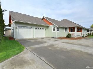1566 Main St, Lynden, WA 98264