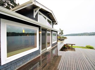 5727 Watauga Beach Dr E, Pt Orchard, WA 98366
