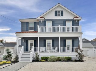 15 Newark Ave, Lavallette, NJ 08735