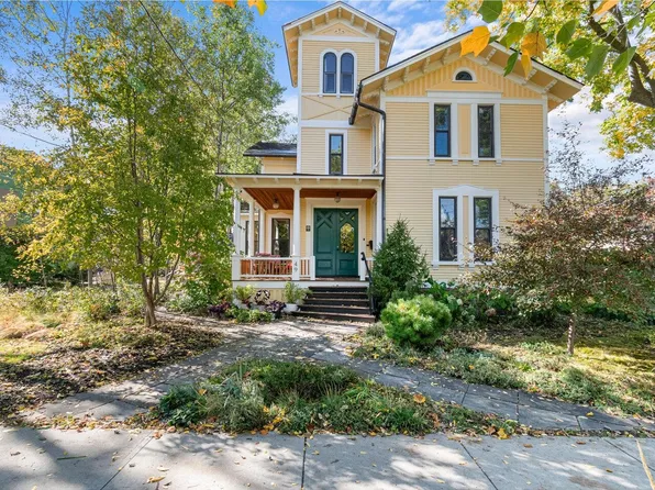 49 Mansfield Avenue, Burlington, VT 05401