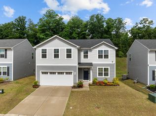 703 Pointe Andrews Dr, Concord, NC 28025