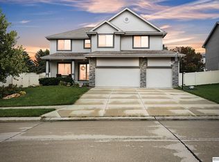 3903 S 192nd Ave, Omaha, NE 68130