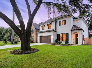 1810 Du Barry Ln, Houston, TX 77018