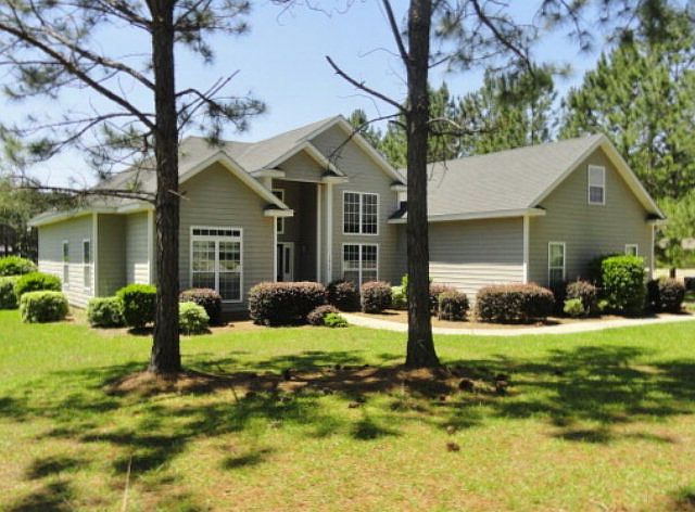 2nd image of 3860 Heather Way