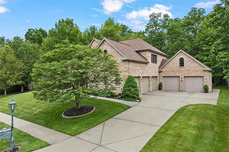 164 Oakview Dr, Cranberry Township, PA 16066 Zillow