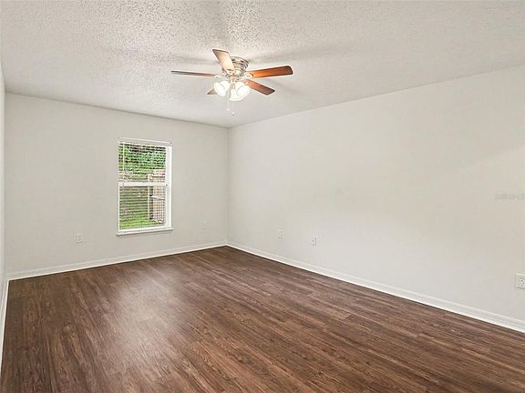 3rd image of 909 BRISTLE CONE COURT