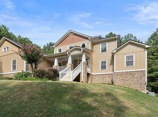 185 Georgetown Dr, Dallas, GA 30132