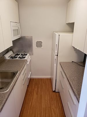 2nd image of 30-40 29th St #5