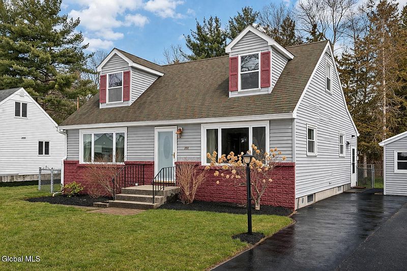 2nd image of 101 Waterman Avenue