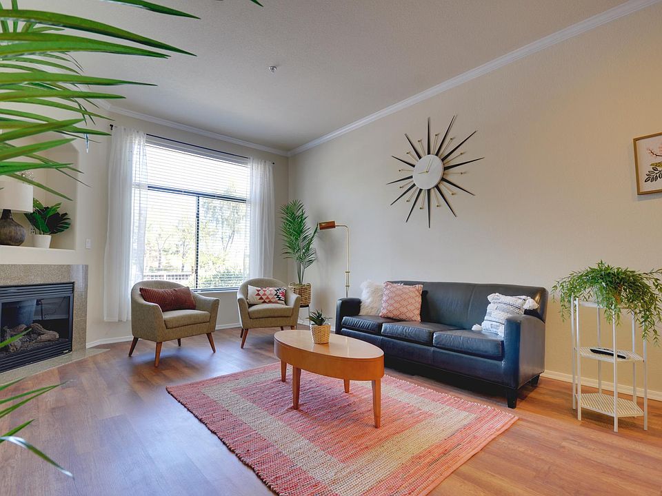 1st image of 11640 N Tatum Blvd Unit 1021