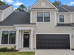 104 Waterfall Way, Simpsonville, SC 29681