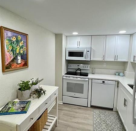 3rd image of 3540 S Ocean Blvd APT 402