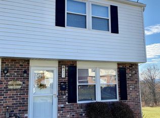 423 Devon Dr, Johnstown, PA 15904