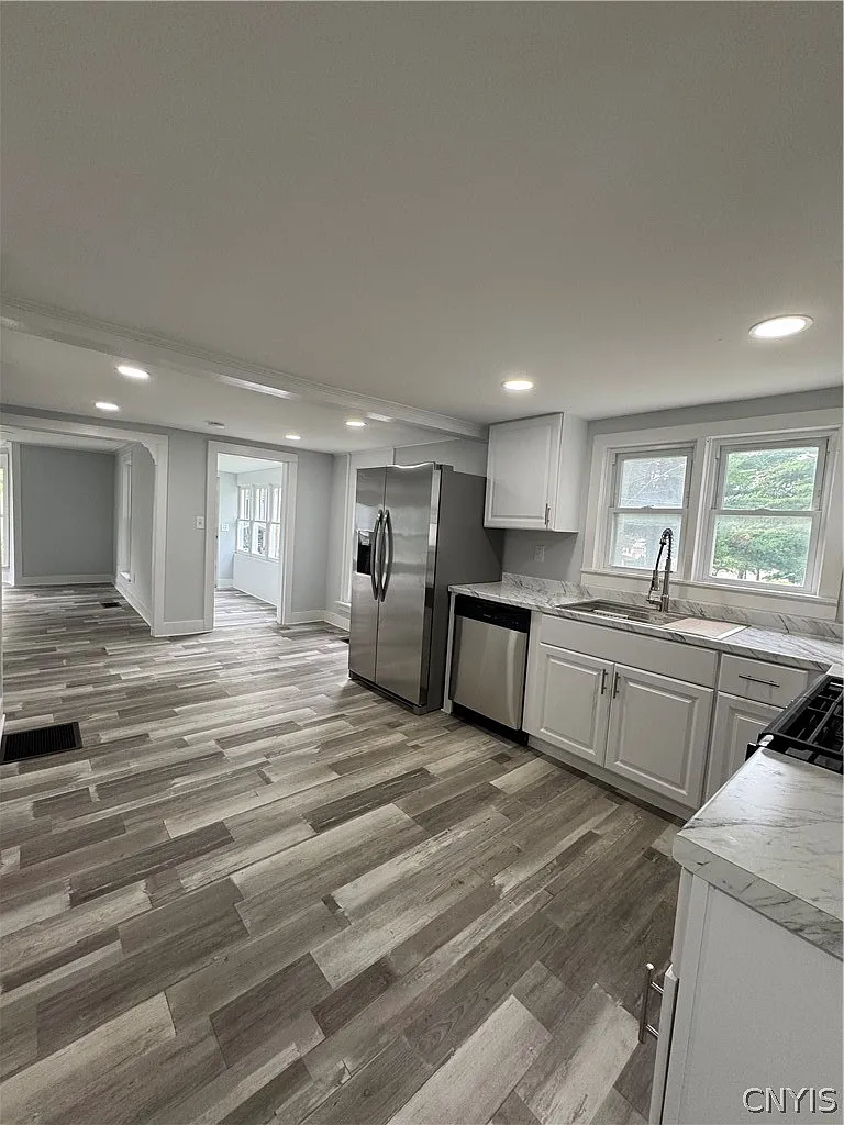 2 bed, 1.0 bath, 1166 sqft, $1,475 — Photo 4