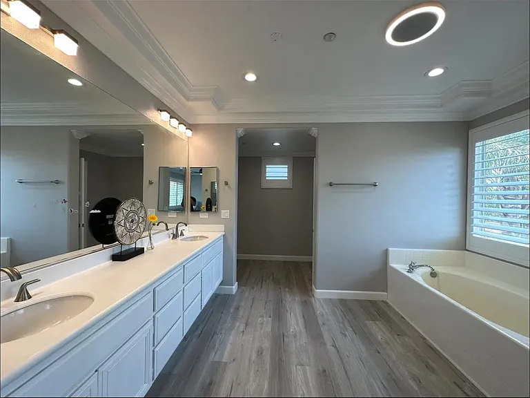 11496 Bridgeway Dr — Photo 22