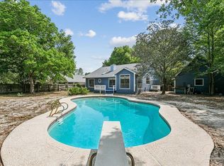1515 Oak Shore Dr, Gulf Breeze, FL 32563