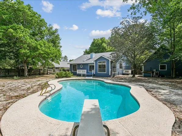 1515 Oak Shore Dr, Gulf Breeze, FL 32563