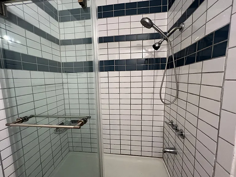 2188 Luz Ave — Photo 21
