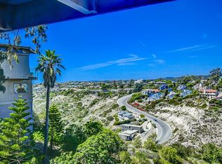 2370 Temple Hills Dr, Laguna Beach, CA 92651